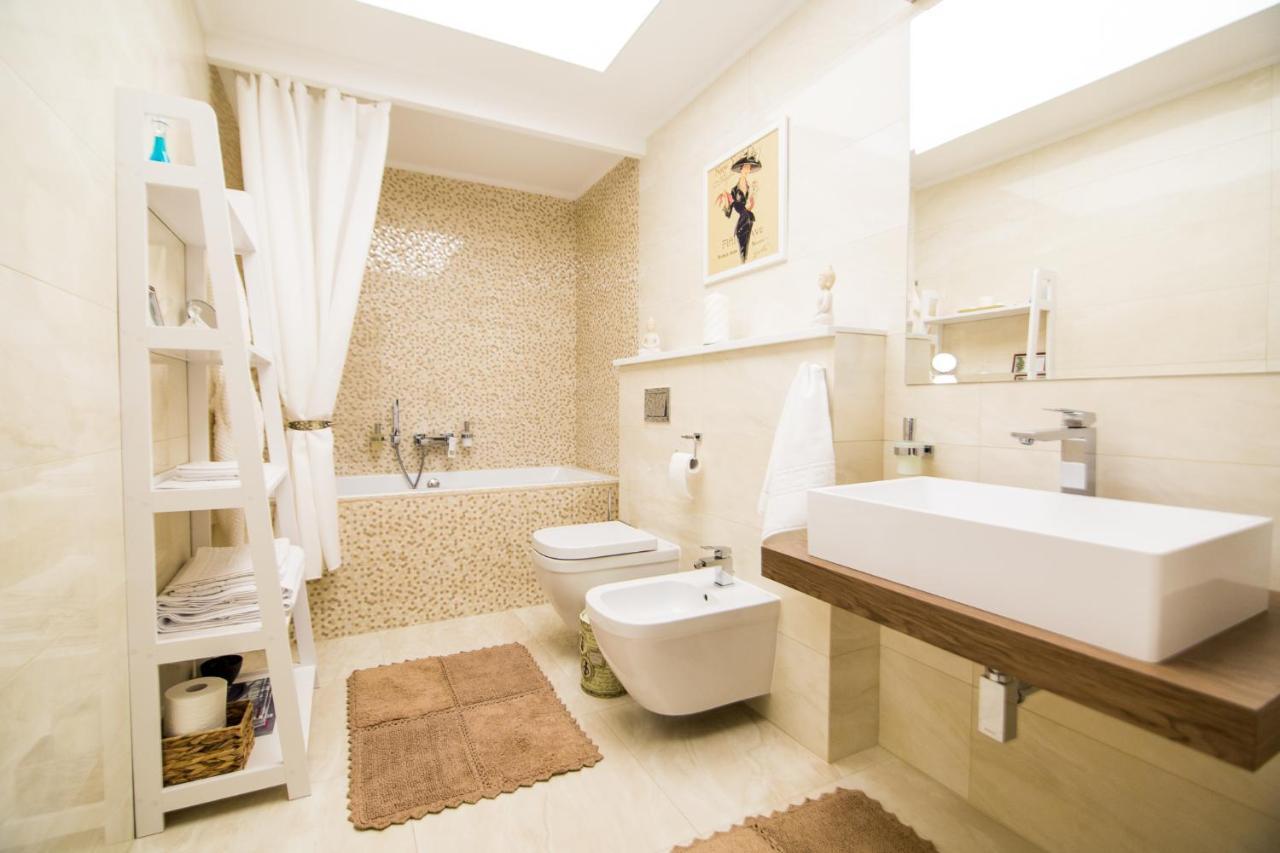 Doublel Studios Bacău Dış mekan fotoğraf